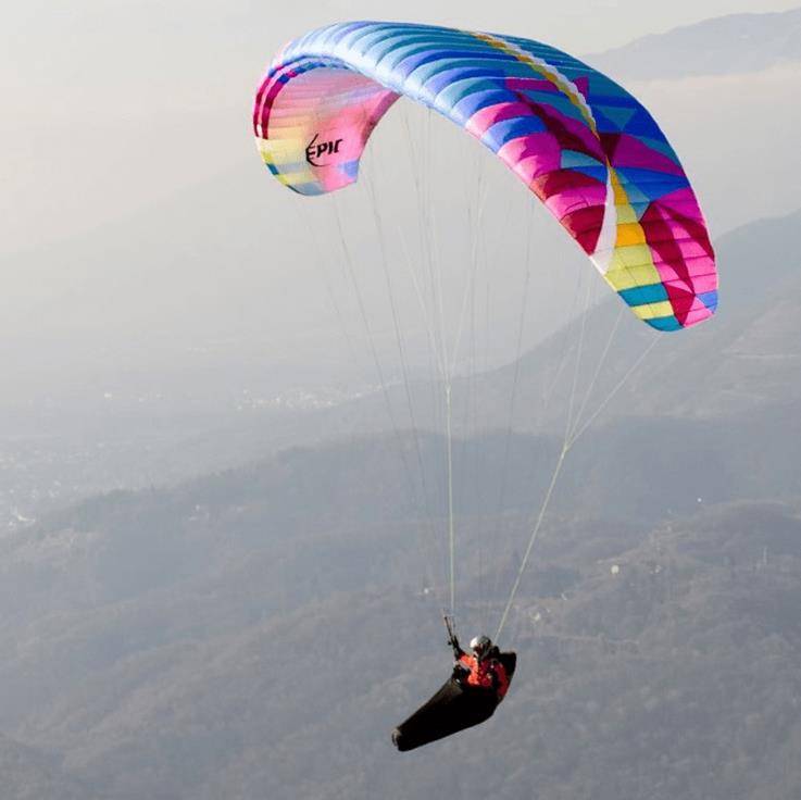 پاراگلایدر سواری، چتربال سواری یا پاراگلایدینگ (به انگلیسی: Paragliding)